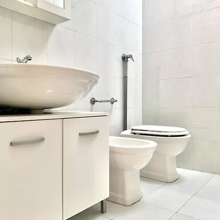 Travelliving •la Favorita Home•, Near Apartment Villaggio Azzurro