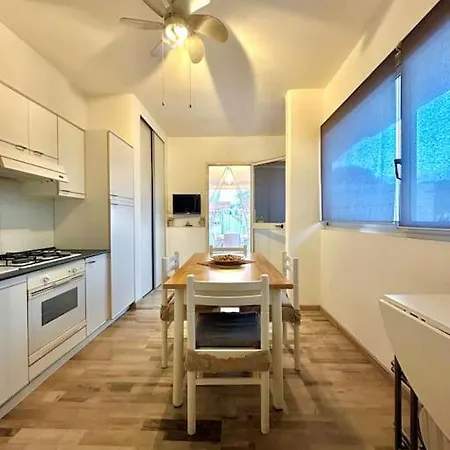 Travelliving •la Favorita Home•, Near * Villaggio Azzurro