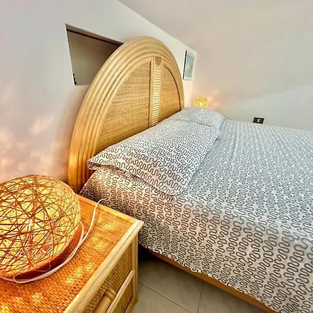 Travelliving •la Favorita Home•, Near Apartment Villaggio Azzurro